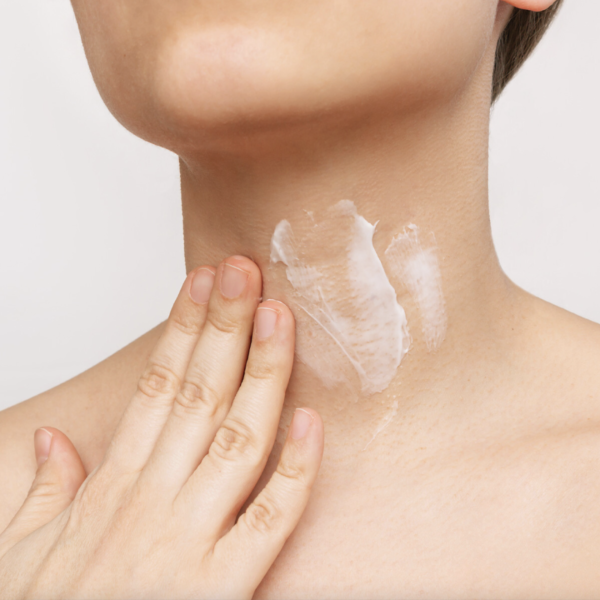 Lifting Complex Neck & Bust Cream - Image 2